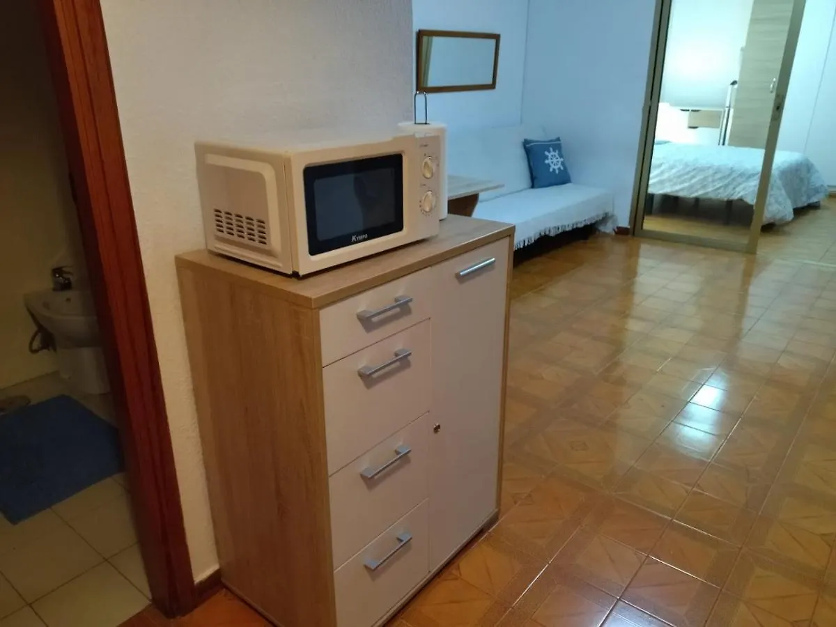 One Bedroom Apartment With Pool, 100 Meters From The Beach プエルト・デ・ラ・クルス